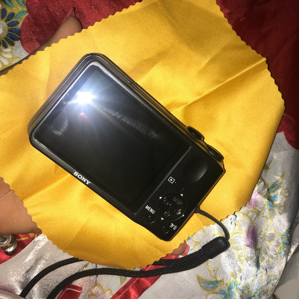 Camera - Picture 6 of 6